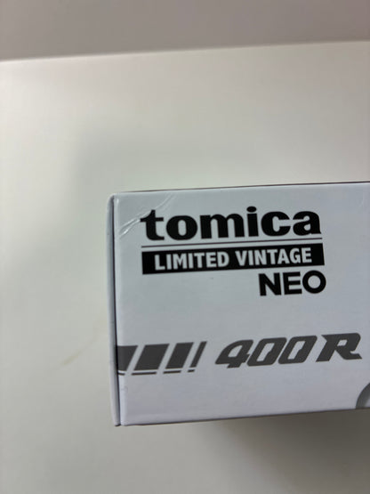 Tomica Limited Vintage Neo 1/64 LV-N305d Nissan Nismo 400R White - Damaged Box