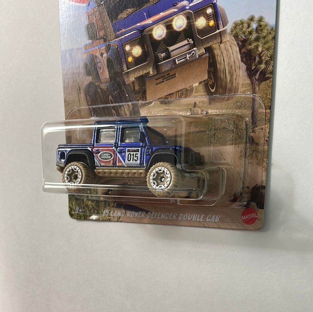 Hot Wheels 1/64 Baja 4x4 ‘15  Land Rover Defender Double Cab Blue