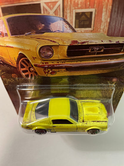 Hot Wheels 1/64 Silver Series Vintage 1968 Club '65 Ford Mustang 2+2 Fastback Yellow - JKY31