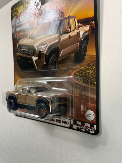 Hot Wheels 1/64 2025 Boulevard Mix C 2024 Toyota Tacoma TRD PRO Brown