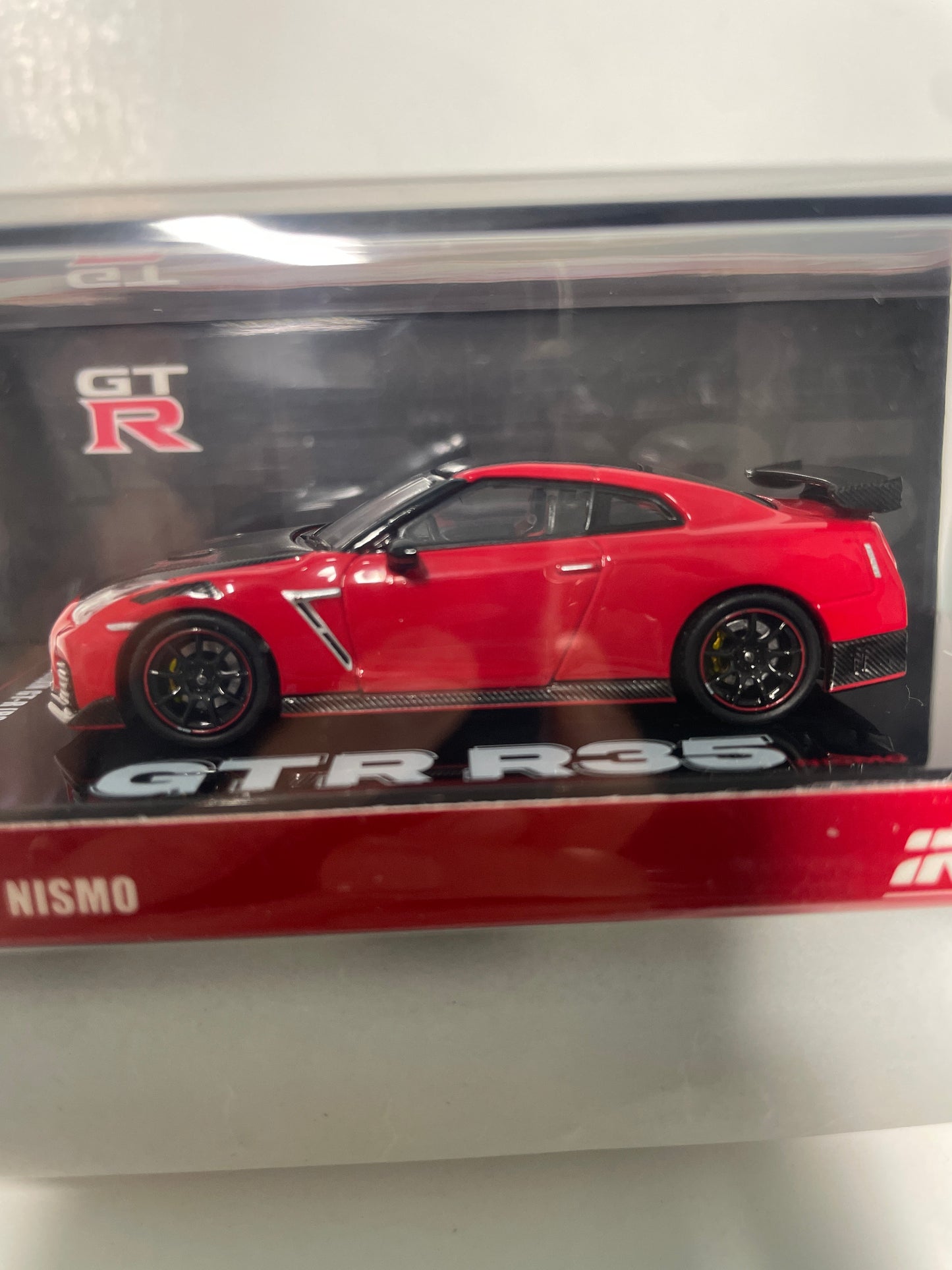 Inno64 1/64 Nissan GT-R (R35) Nismo Red