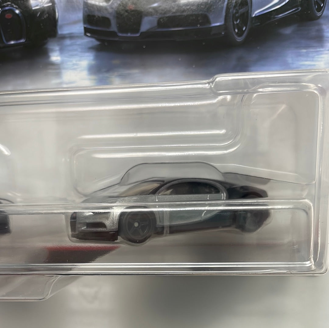 Hot Wheels 1/64 Car Culture Premium 2 Pack Bugatti Veyron Black & ‘16 Bugatti Chiron Grey