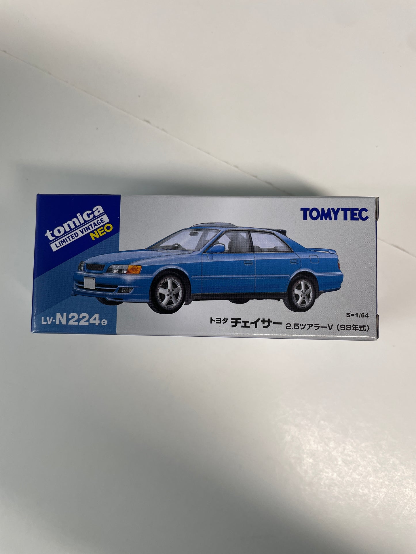 Tomica Limited Vintage Neo 1/64 LV-N224e Toyota Chaser 2.5 Tourer V 1998 Blue