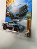 Hot Wheels 1/64 ‘20 Toyota Tacoma Blue