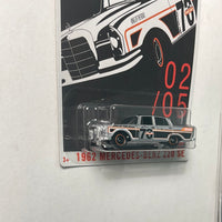 Matchbox 1/64 70 Years Special Edition 1962 Mercedes-Benz 220 SE Silver