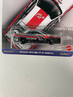 Hot Wheels 1/64 Pop Culture Gran Turismo 7 Nissan Skyline GT-R (BNR34) White & Black - Damaged Card