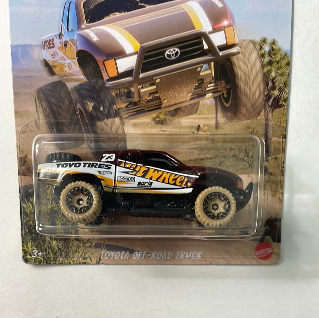 Hot Wheels 1/64 Baja 4x4 Toyota Off-Road Truck Red