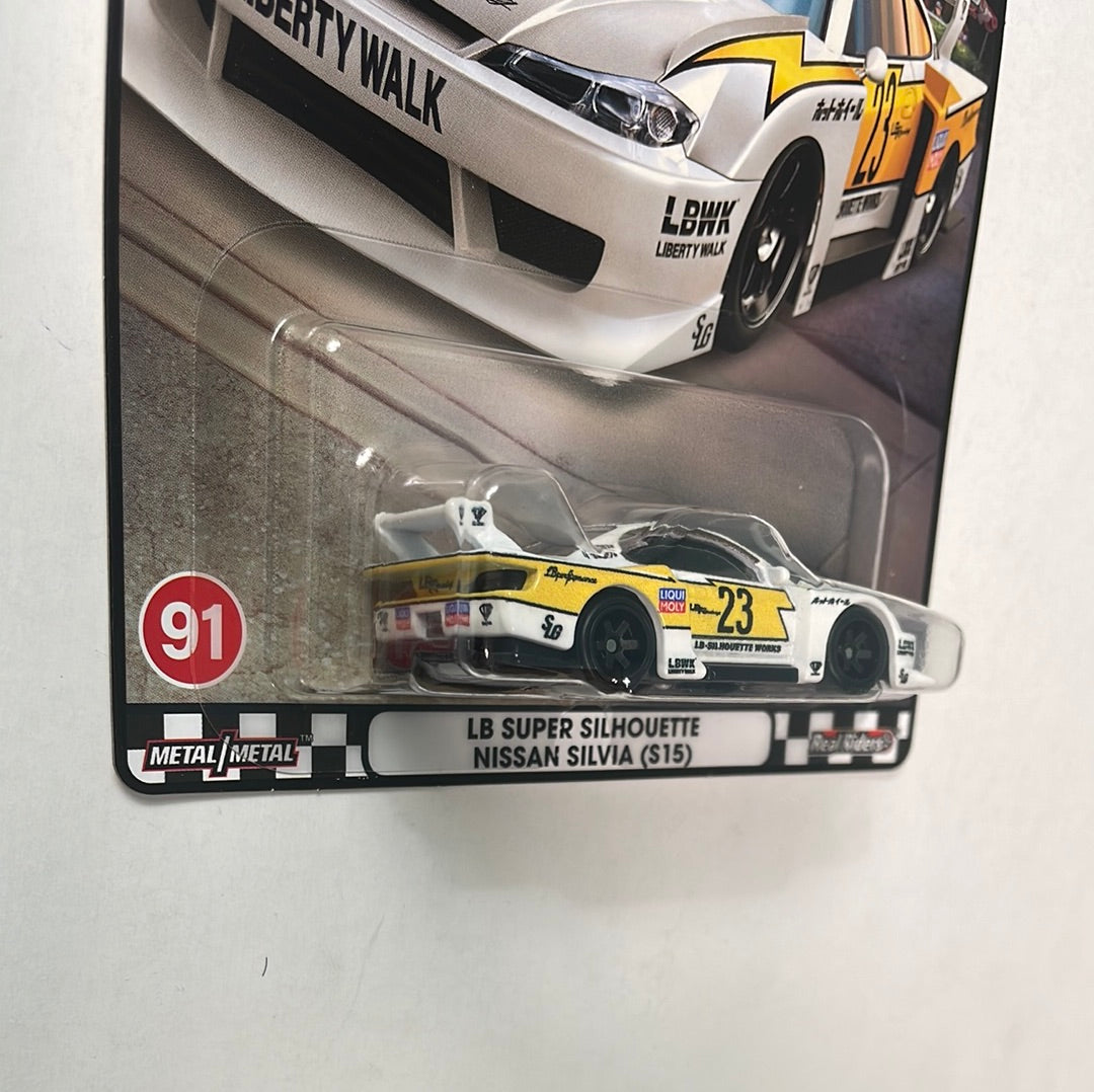 Hot Wheels 1/64 Boulevard Mix U LB Super Silhouette Nissan Silvia (S15) White - HRT64