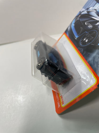 Matchbox 1/64 2018 Bugatti Divo Black & Blue