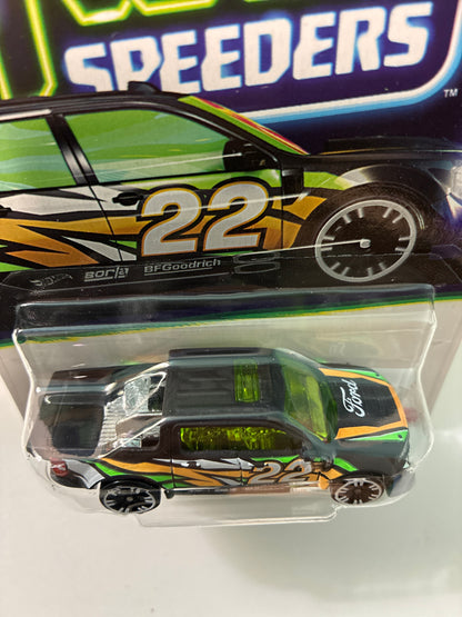 Hot Wheels 1/64 Neon Speeders '22 Ford Maverick Custom/ Personnalise Black & Green - JKY03