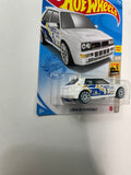 Hot Wheels 1/64 Lancia Delta Integra White