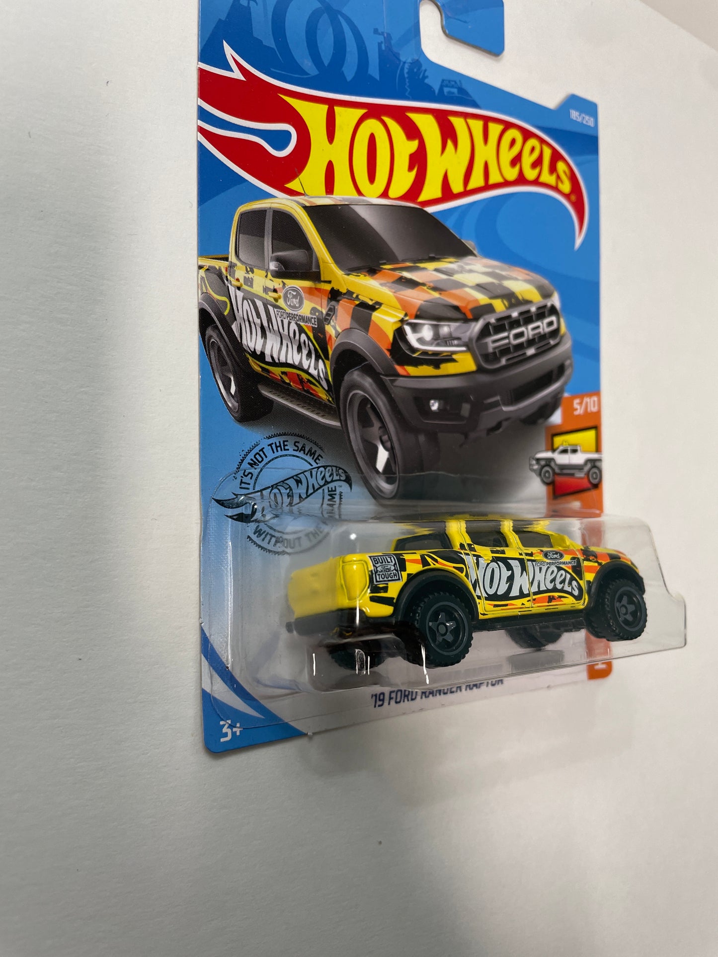 Hot Wheels 1/64 ‘19 Ford Ranger Raptor Yellow