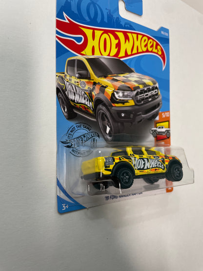 Hot Wheels 1/64 ‘19 Ford Ranger Raptor Yellow