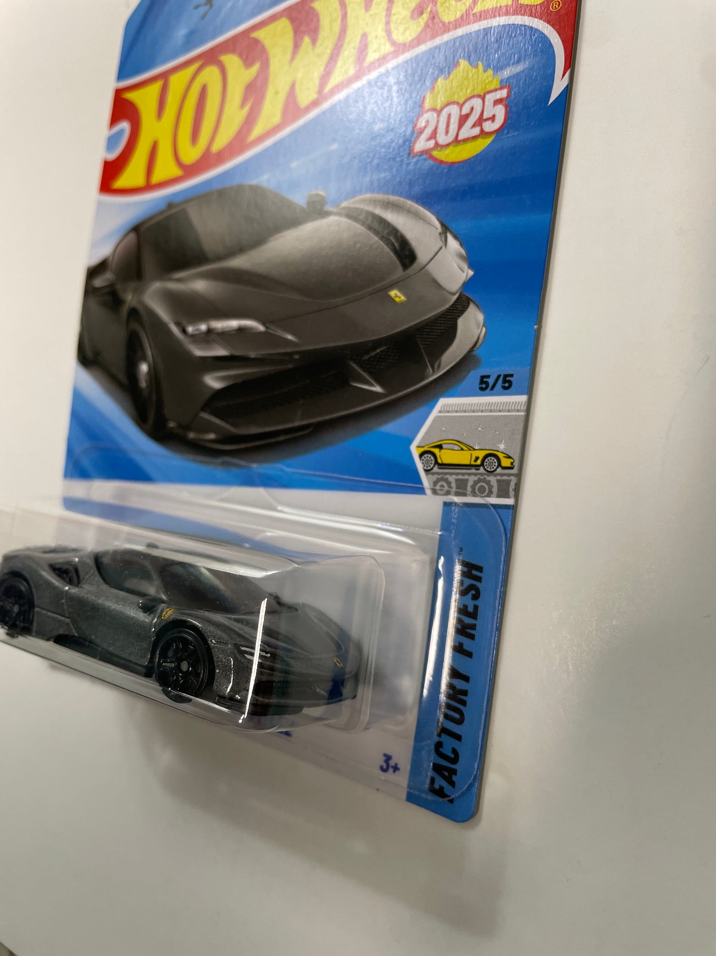 *Japan Card* Hot Wheels 1/64 Ferrari SF90 Stradale Black