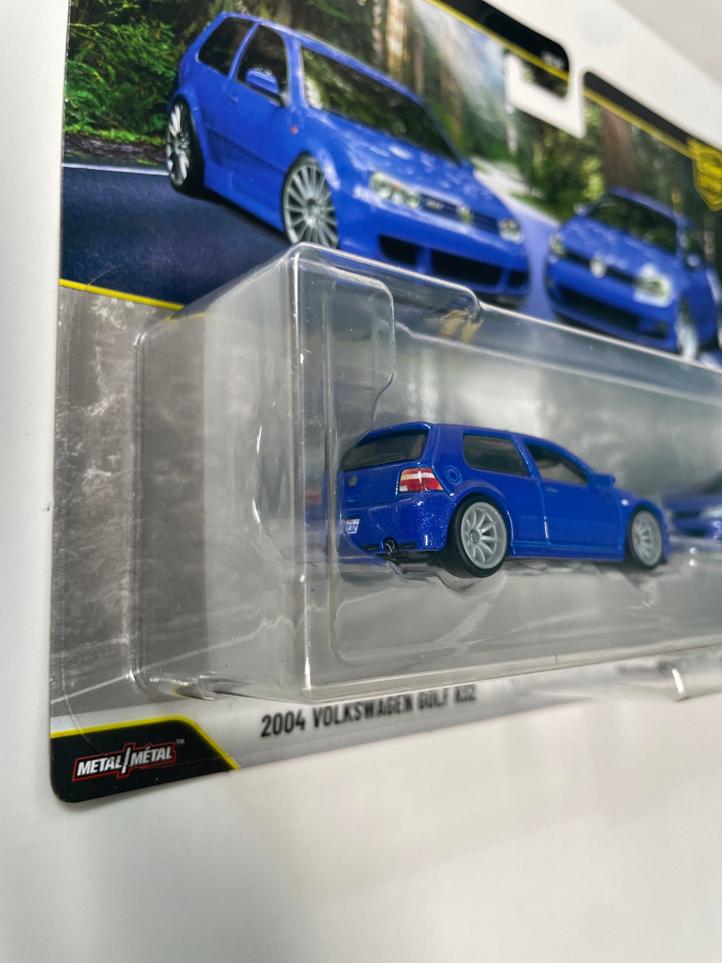 Hot Wheels 1/64 Premium Car Culture 2 Pack 2004 Volkwagen Golf R32 & Volkswagen Golf MK7 Blue - JHW49