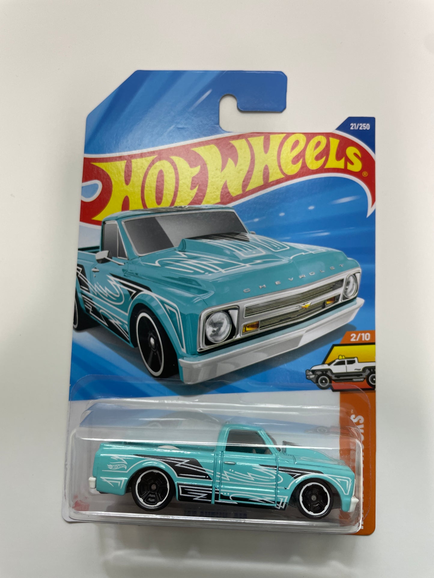 Hot Wheels 1/64 ‘67 Chevy C10 Teal - Damaged Box