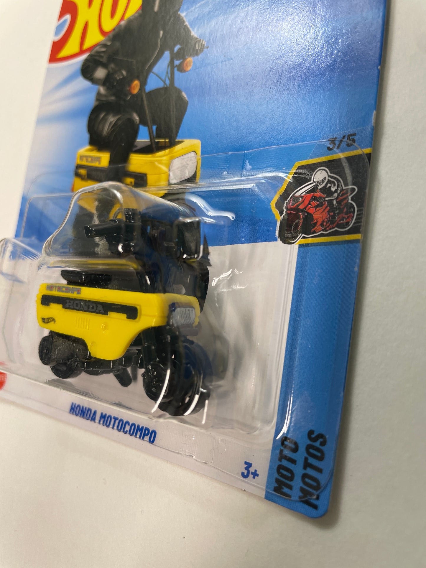 Hot Wheels 1/64 Honda Motocompo Yellow