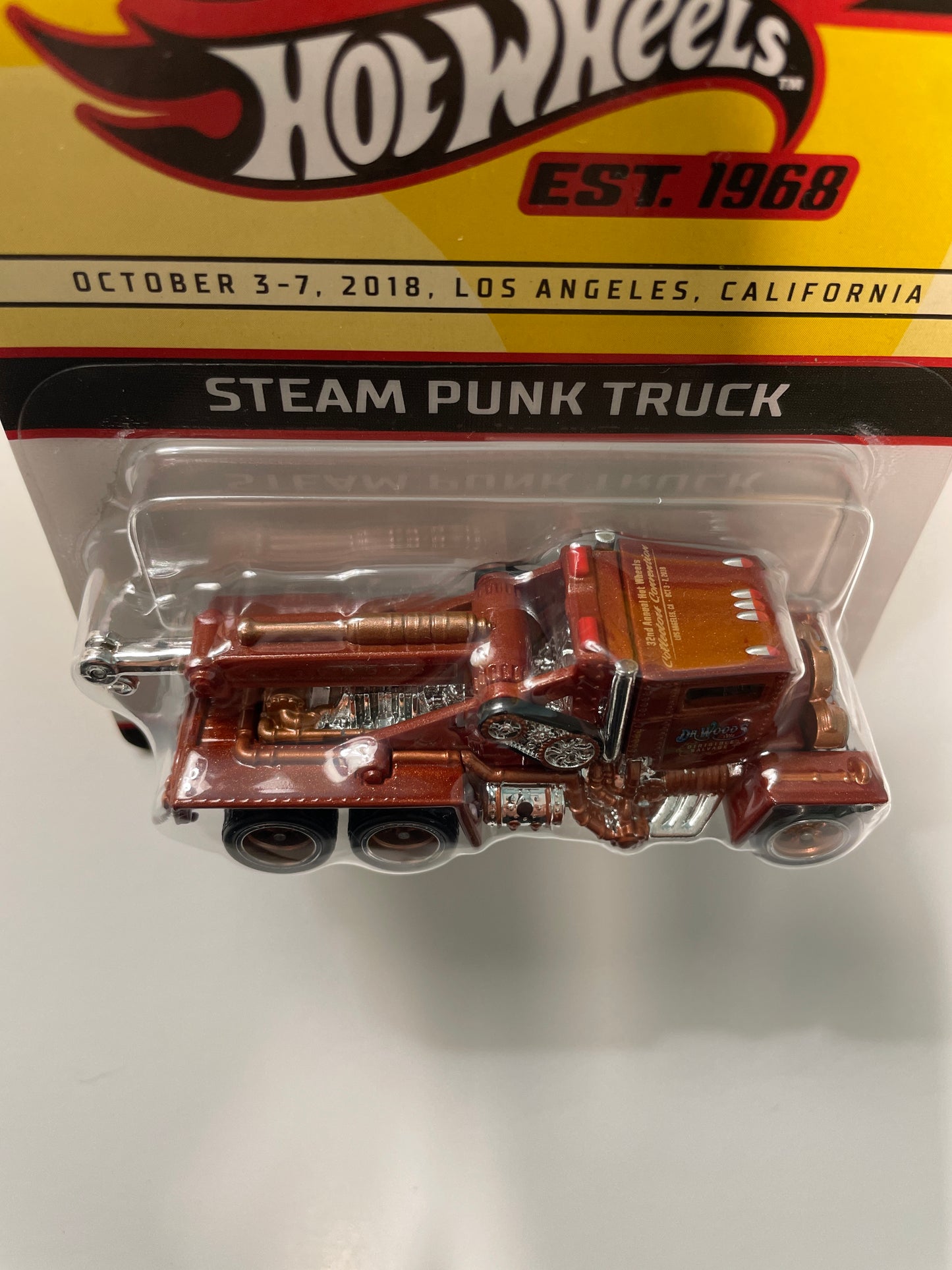 Hot Wheels 1/64 32th Annual Collectors Convention Dinner Los Angeles Steam Punk Truck Brown