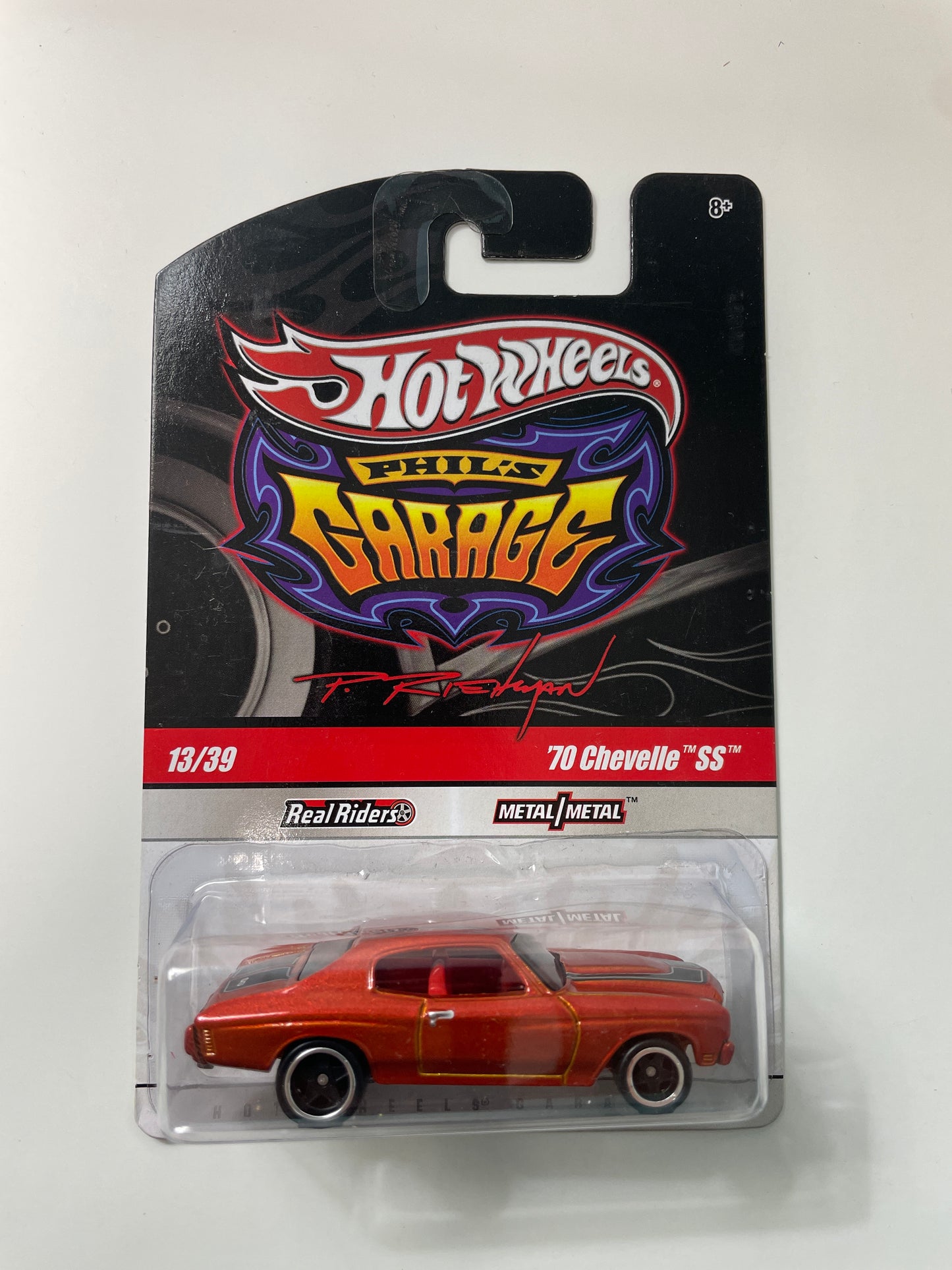 Hot Wheels 1/64 Larry’s Garage ‘70 Chevelle SS Red - Damaged Card