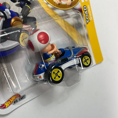 Hot Wheels 1/64 Mario Kart Toad w/ Sneeker