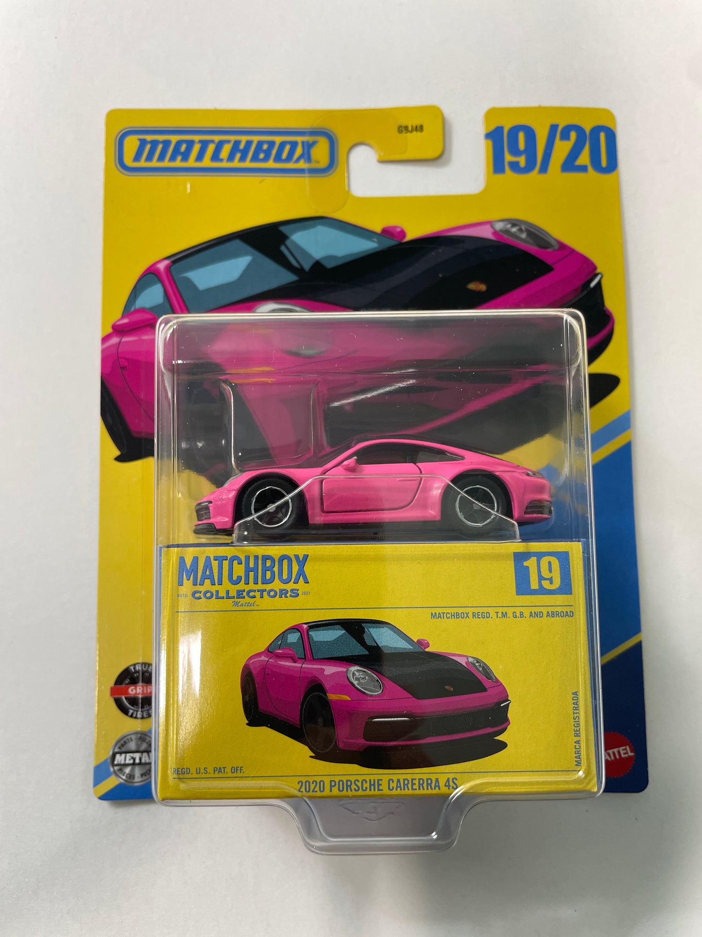 Matchbox Collectors 1/64 2020 Porsche Carrera 4S Pink