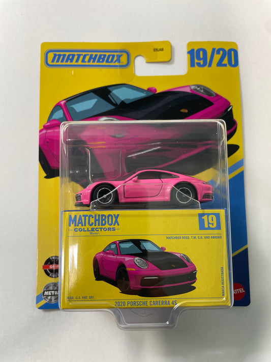 Matchbox Collectors 1/64 2020 Porsche Carrera 4S Pink