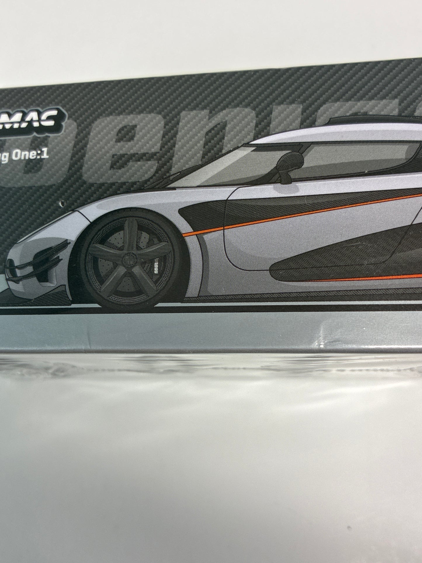 Tarmac Works 1/64 Koenigsegg One:1 Silver GLOBAL64 - T64G-TL054-SL - Damaged Box
