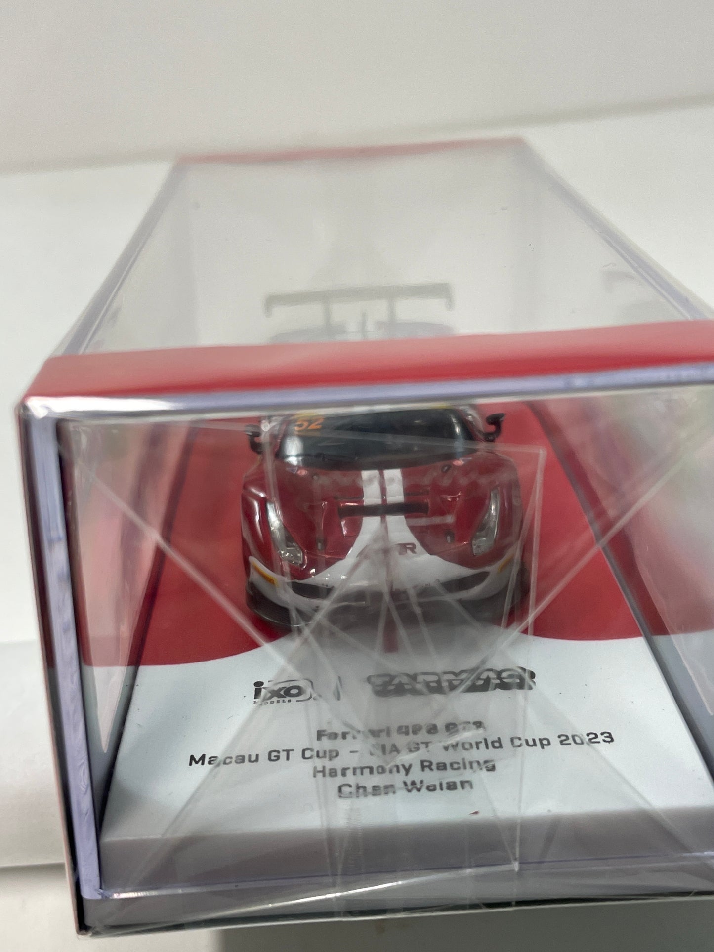 Tarmac Works x IXO Models 1/64 Ferrari 488 GT3 Macau GT Cup-FIA GT World Cup 2023 Red - T64-072-23MGP52