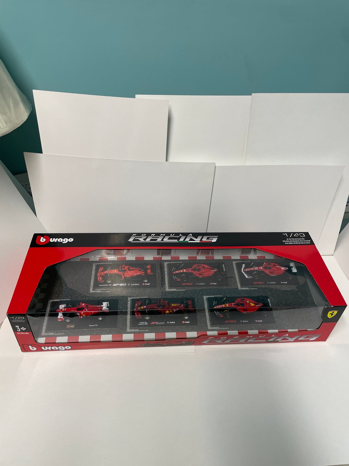 Burago 1/43 Ferrari Formula 1 Racing Set