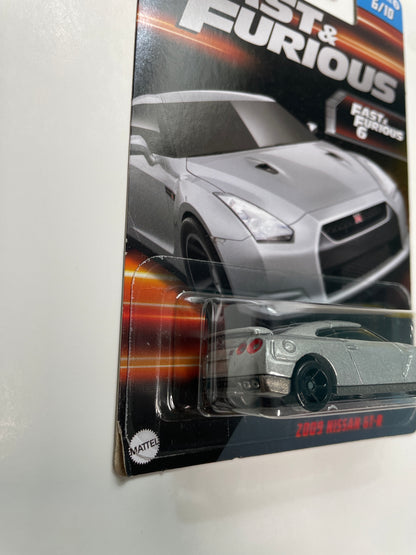 Hot Wheels 1/64 Fast And Furious Series 3 2009 Nissan GT-R Silver - Damaged Card