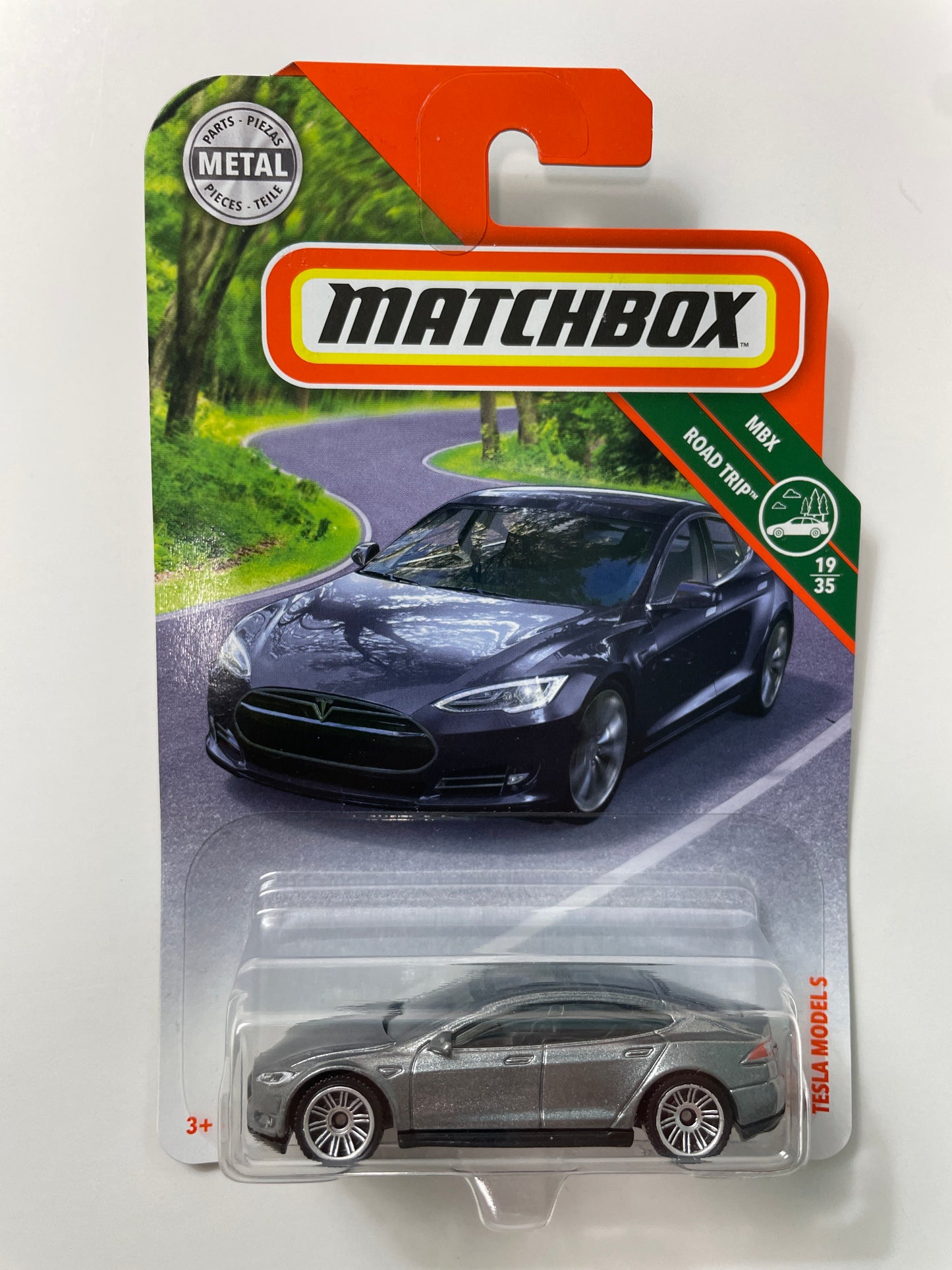 Matchbox 1/64 Road Trip Tesla Model S Silver