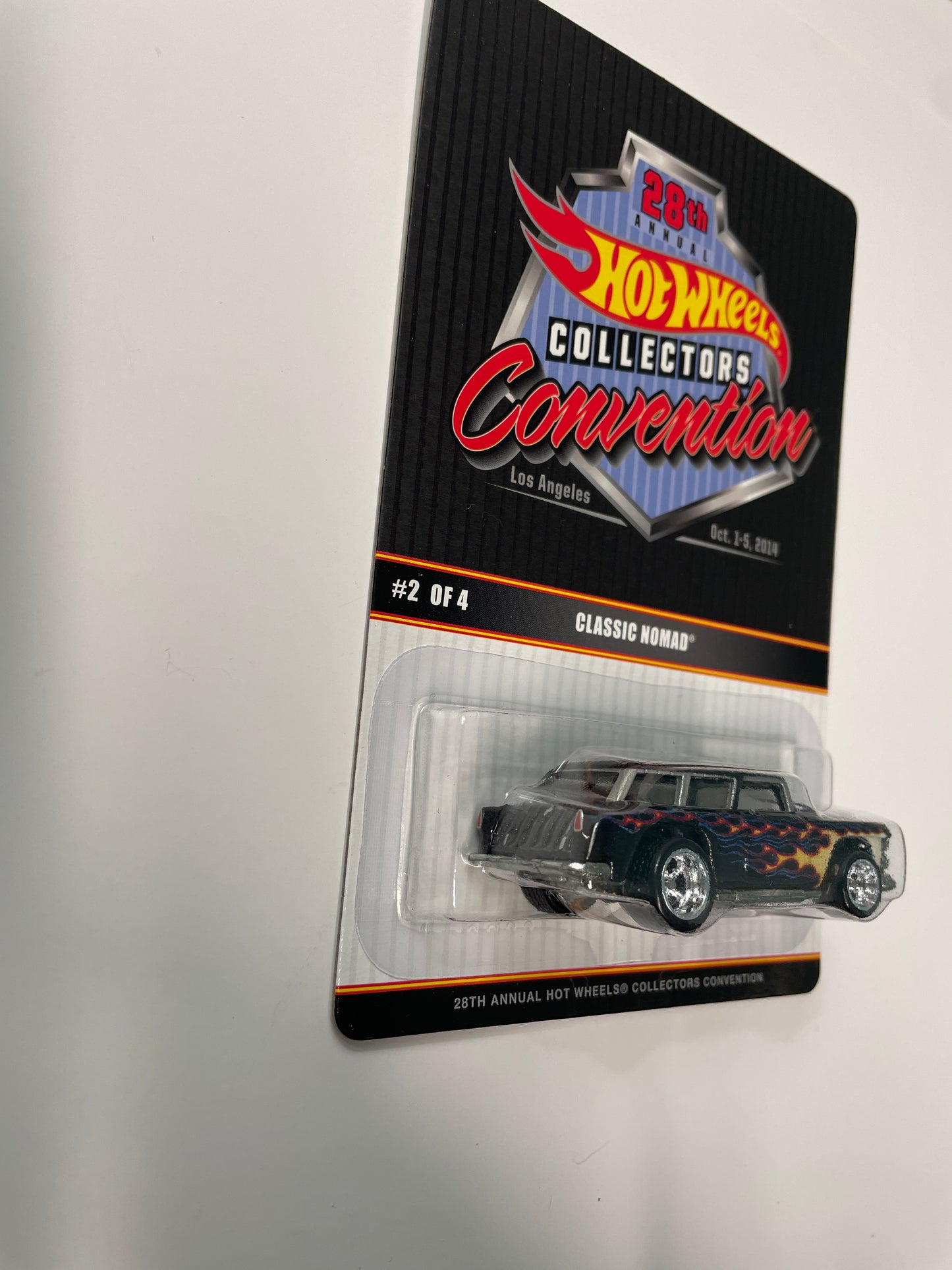 Hot Wheels 1/64 28th Annual Collectors Convention Los Angeles Chevy Classic Nomad Black & Blue