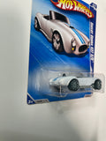 Hot Wheels 1/64 Shelby Cobra 427 S/C White