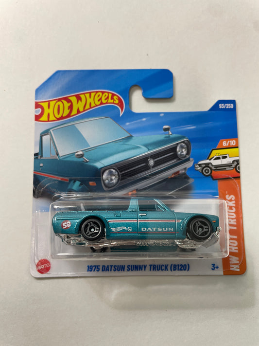 Hot Wheels 1/64 1975 Datsun Sunny Truck (B120) Short Card Blue