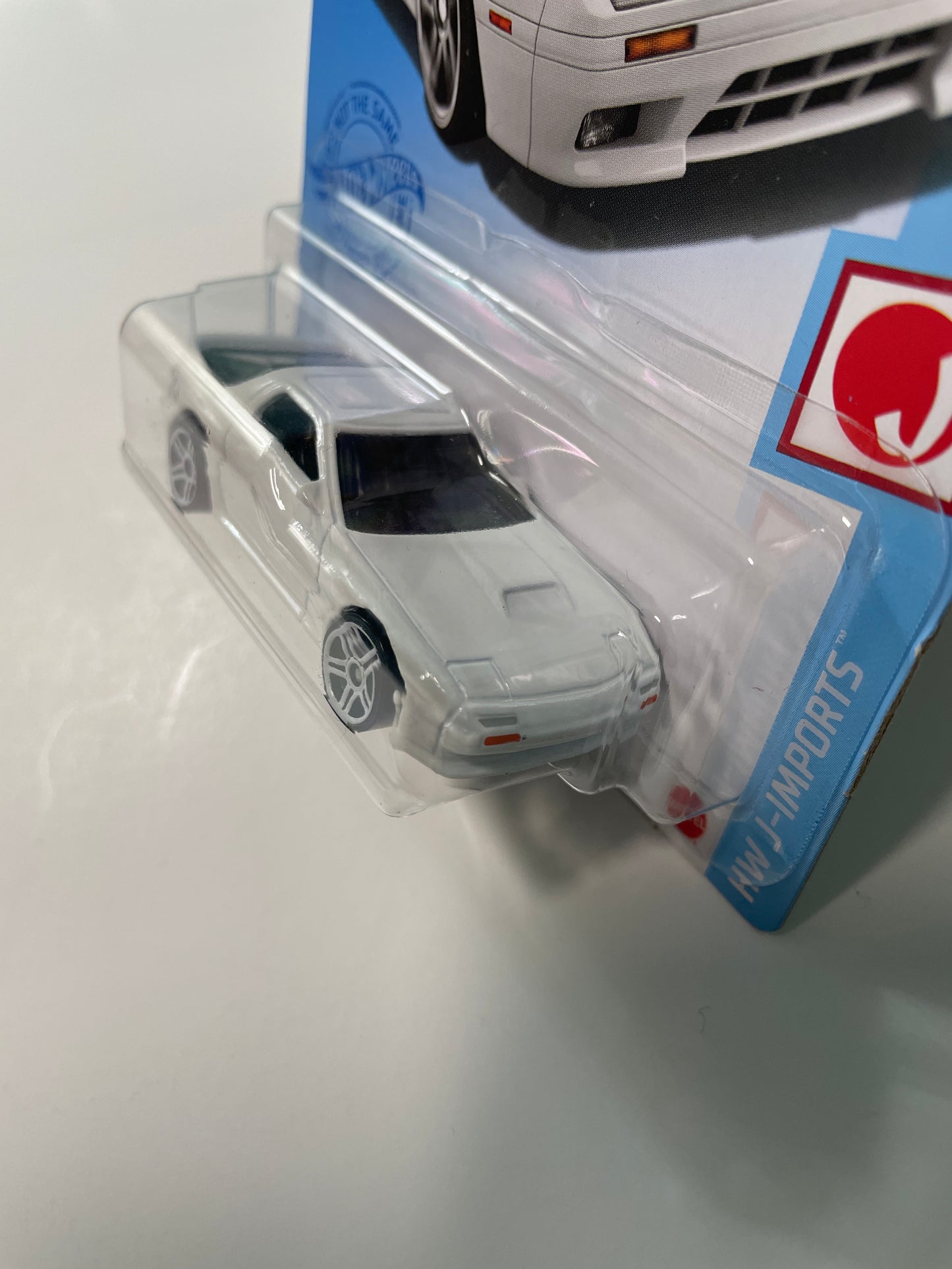 Hot Wheels 1/64 ‘89 Mazda Savanna RX-7 FC3S White