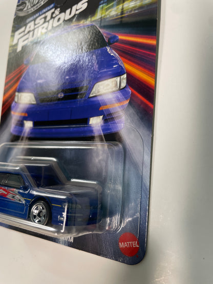 Hot Wheels 1/64 Silver Series Dream Lineup Fast & Furious 1999 Nissan Maxima Blue - JKX14