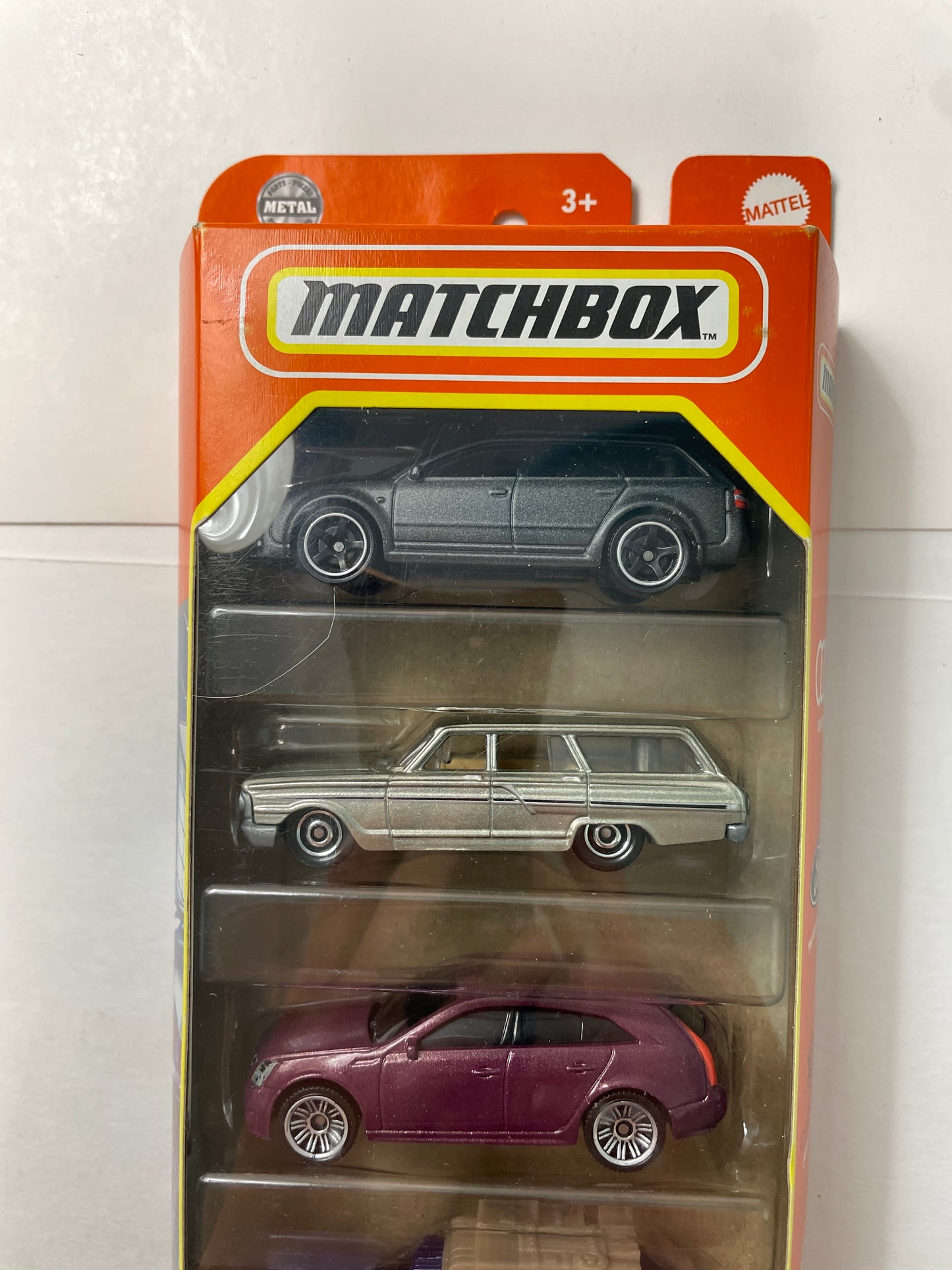 Matchbox 1/64 5 Pack Wagons - Damaged Box