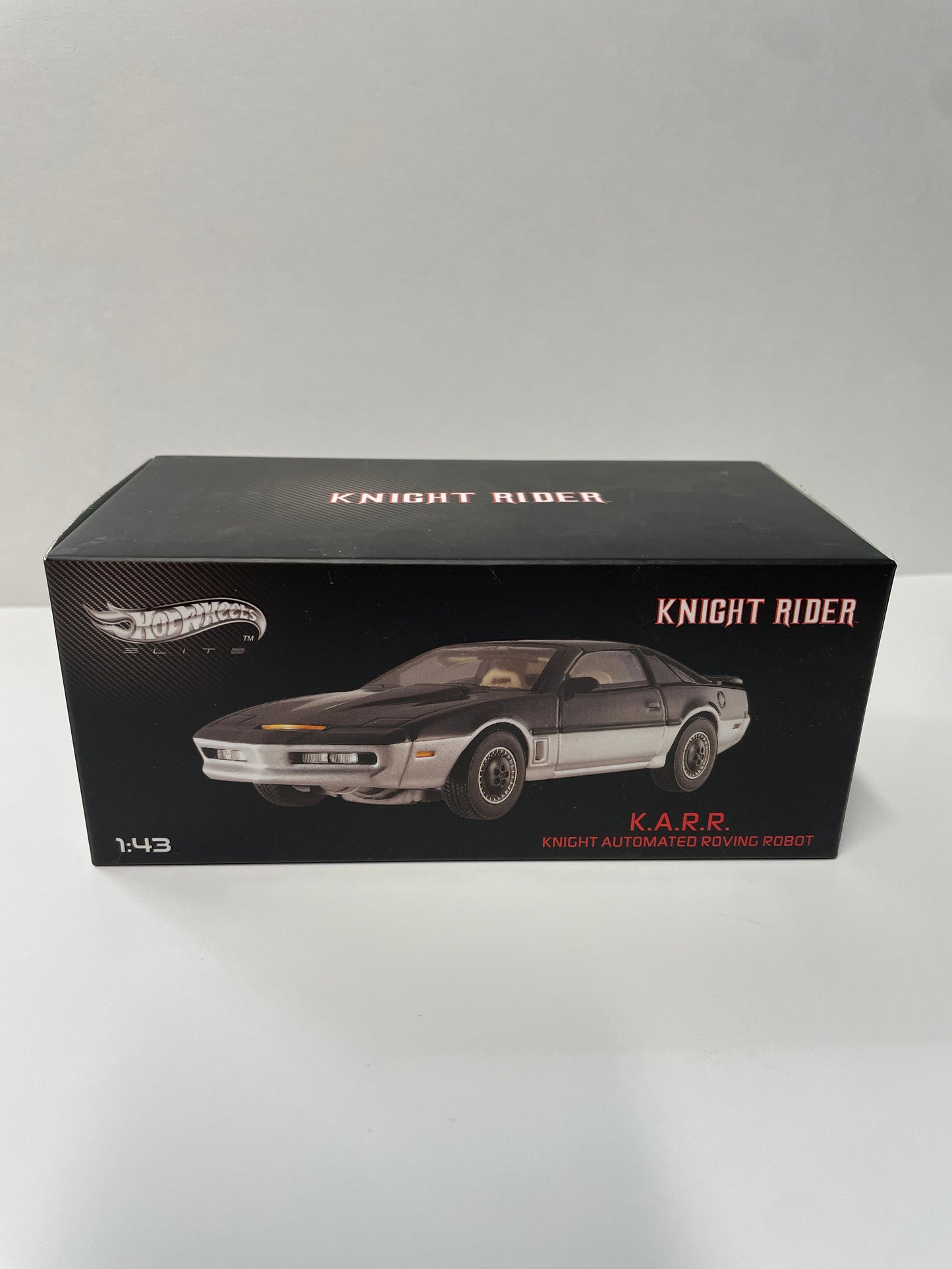 Hot Wheels 1/43 Elite Knight Rider K.A.R.R. Knight Automated Roving Robot Black & Grey - BCT87