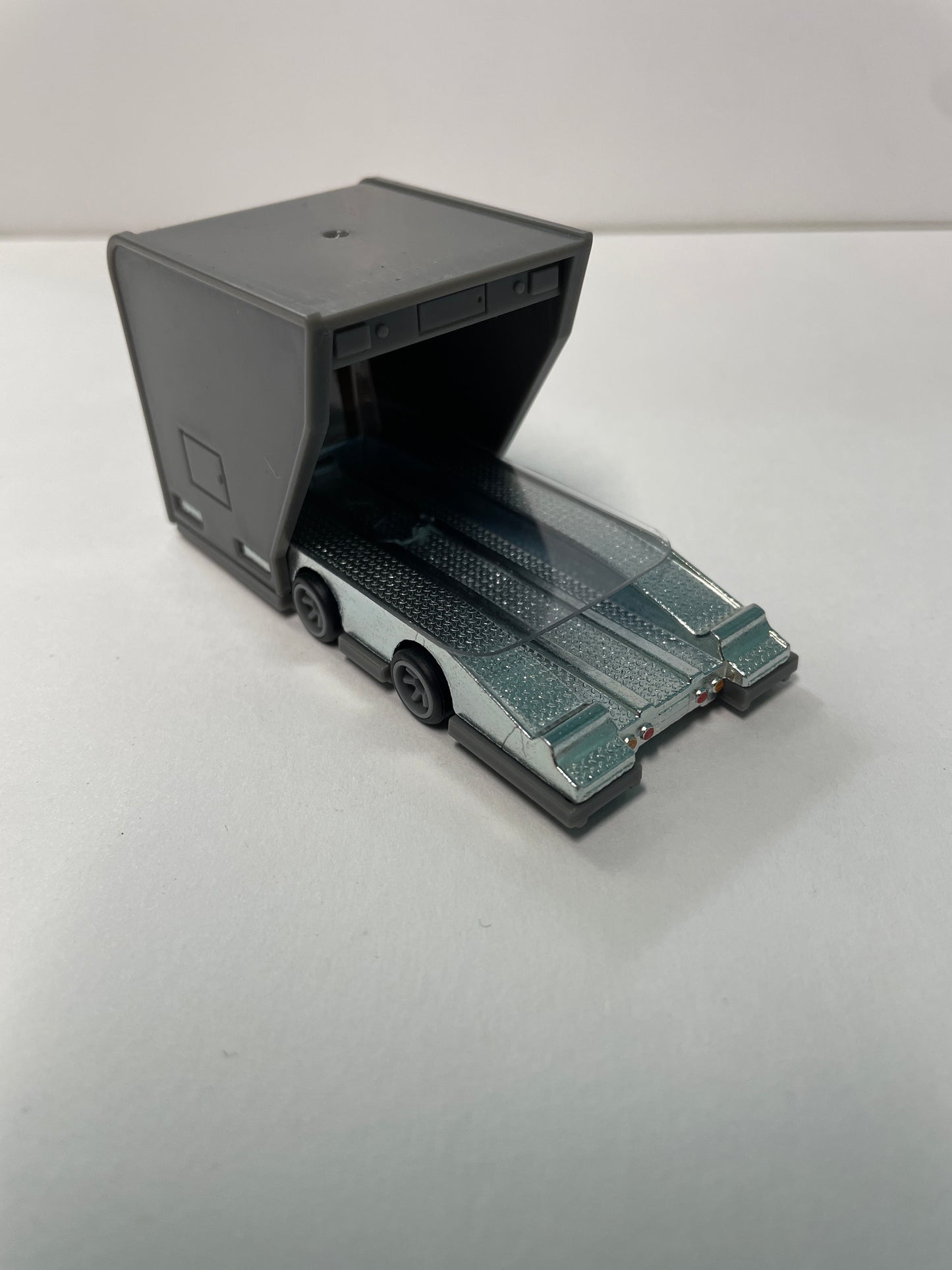 *Loose* Hot Wheels 1/64 Premium Car Culture Team Transport ‘18 Toyota 4Runner w/ Open Trailer