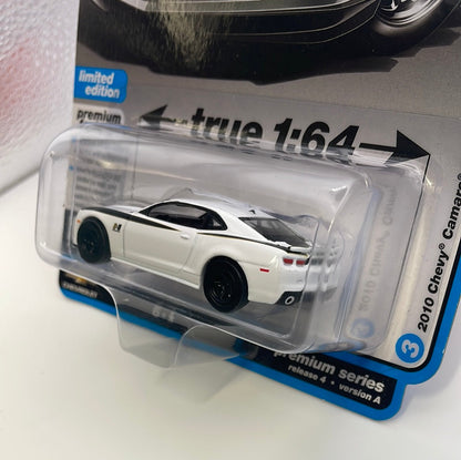 Auto World 1/64 Modern Muscle Version A 2010 Chevy Camaro Hurst Edition Summit White