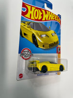 Hot Wheels 1/64 ‘94 Bugatti EB110 SS Yellow