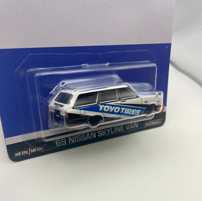 Hot Wheels 1/64 Pop Culture Speed Graphics Toyo Tires ‘69 Nissan Skyline Van White & Blue