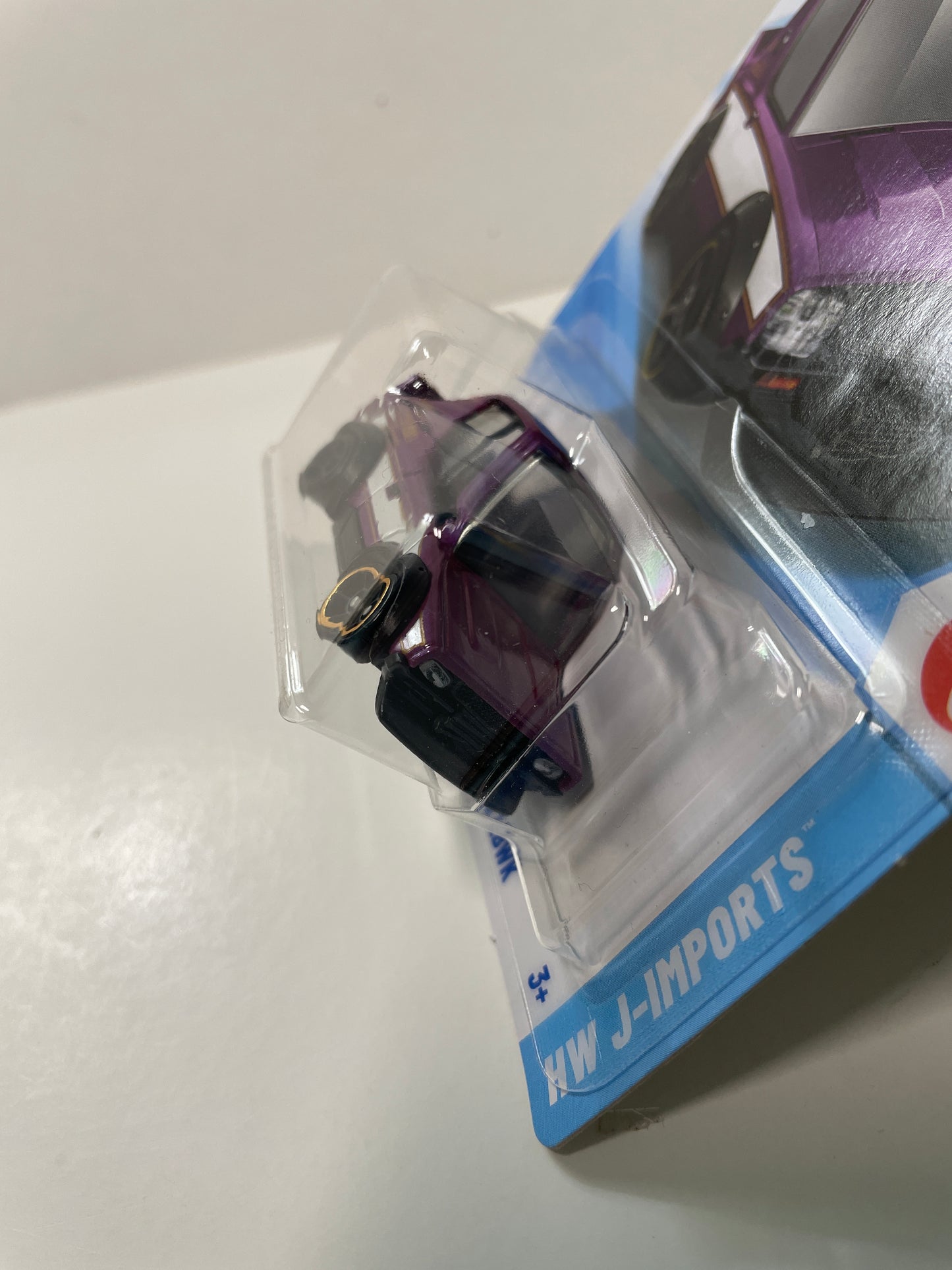 Hot Wheels 1/64 Nissan Skyline 2000GT-R LBWK Purple - Error (Read description)