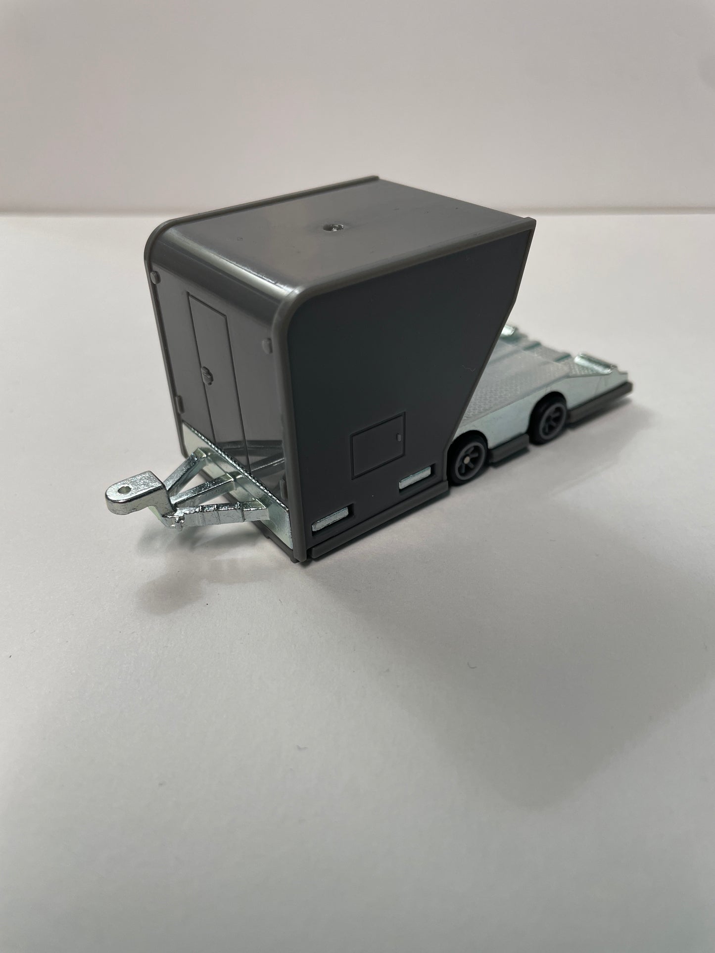 *Loose* Hot Wheels 1/64 Premium Car Culture Team Transport ‘18 Toyota 4Runner w/ Open Trailer