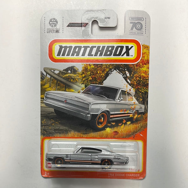Matchbox 1/64 1966 Dodge Charger Silver - Damaged Card
