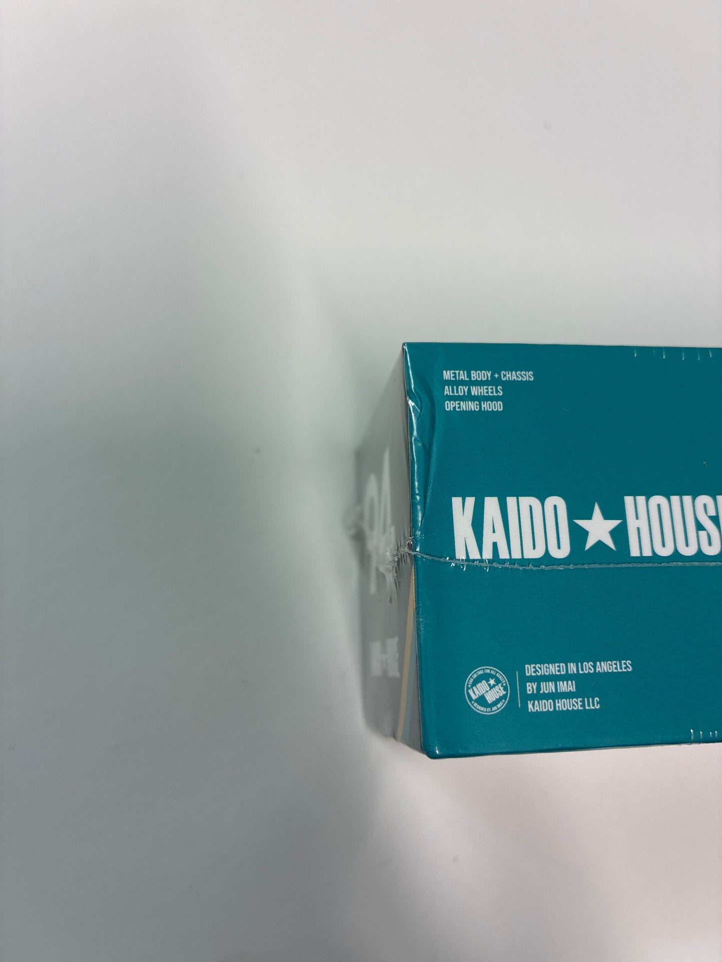 Mini GT x Kaido House 1/64 Nissan Skyline GT-R (R34) Kaido Works GReddy V2 Black - KHMG222 - Damaged Box