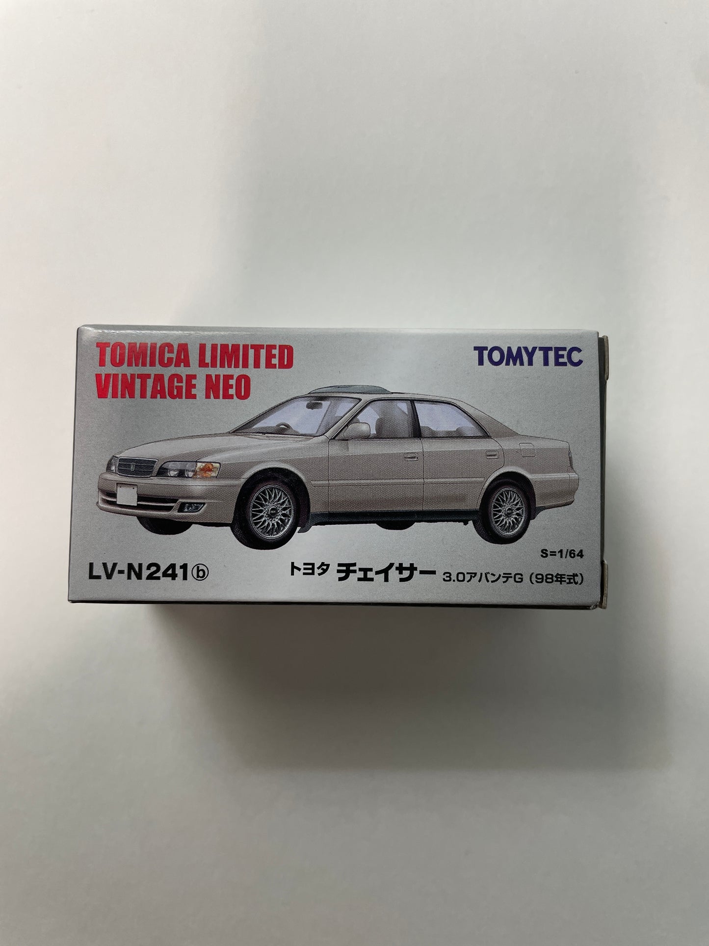 Tomica Limited Vintage Neo 1/64 LV-N241b Toyota Chaser 3.0 Avante G Silver