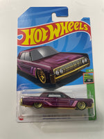 Hot Wheels 1/64 ‘64 Lincoln Continental Purple