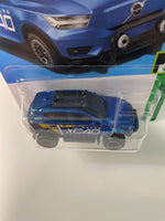 Hot Wheels 1/64 Volvo XC40 Recharge Blue