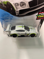 Hot Wheels 1/64 2018 Bentley Continental GT3 White